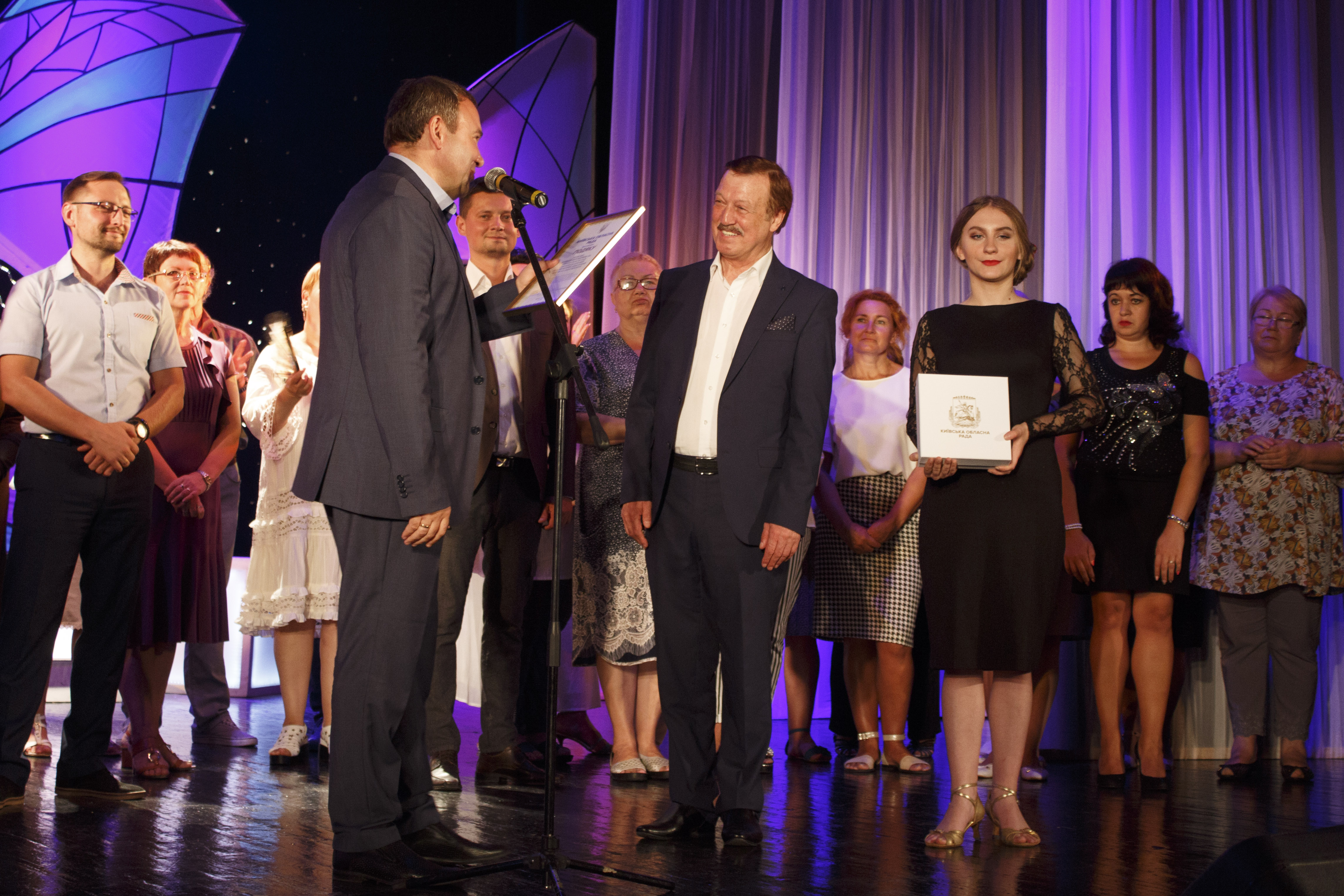 Таланти і шанувальники твої, Театре!